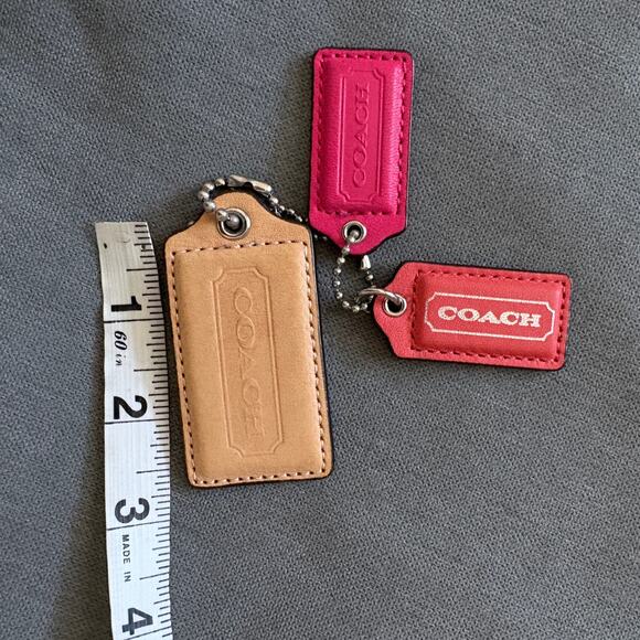 Coach hangtags lot set of 3 - Picture 2 of 4